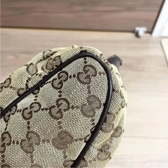 Gucci Beige and Dark Brown Shoulder Bag - Picture 7 of 12